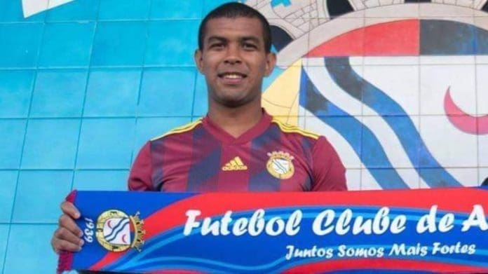 Alex Apolinário Alex Apolinário